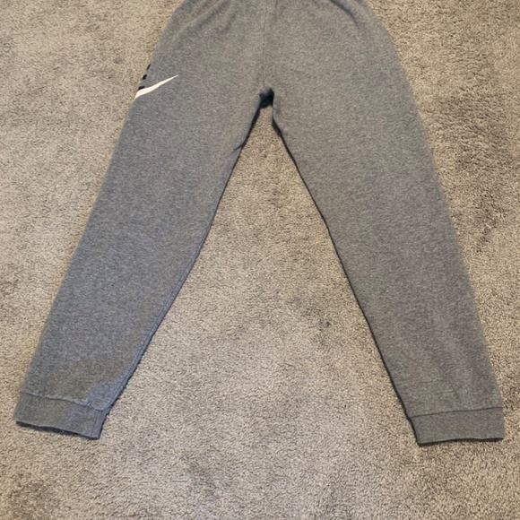 Kids XL Sweat Pants - Picture 2 of 2